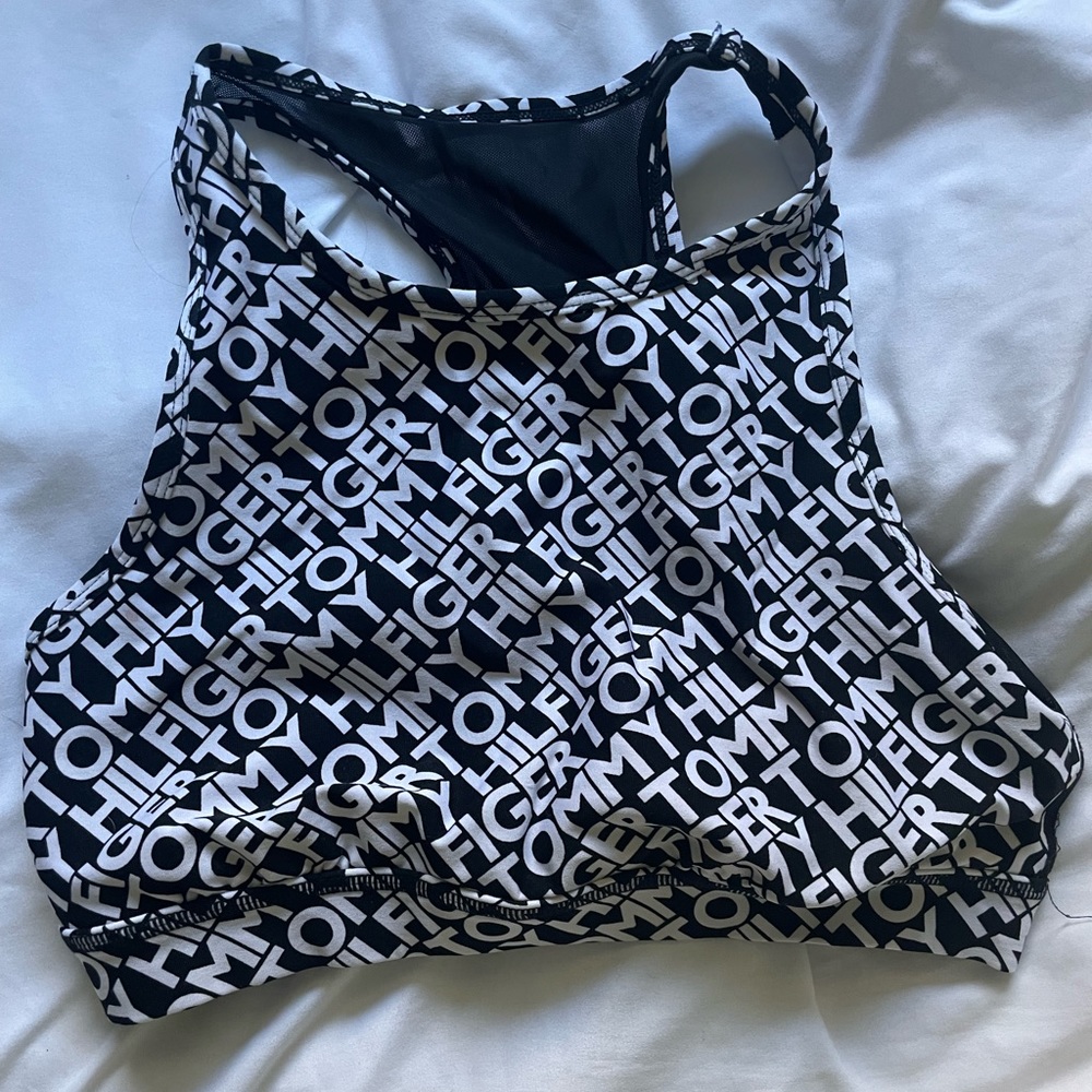 tommy hilfiger sports bra